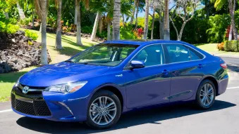 2015 Toyota Camry Hybrid: Quick Spin