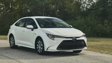 Toyota, Lexus improve hybrid battery warranty on 2020 vehicles