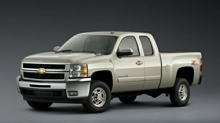 2008 Chevrolet Silverado 2500HD Work Truck 4x4 Extended Cab 8 ft. box 157.5 in. WB