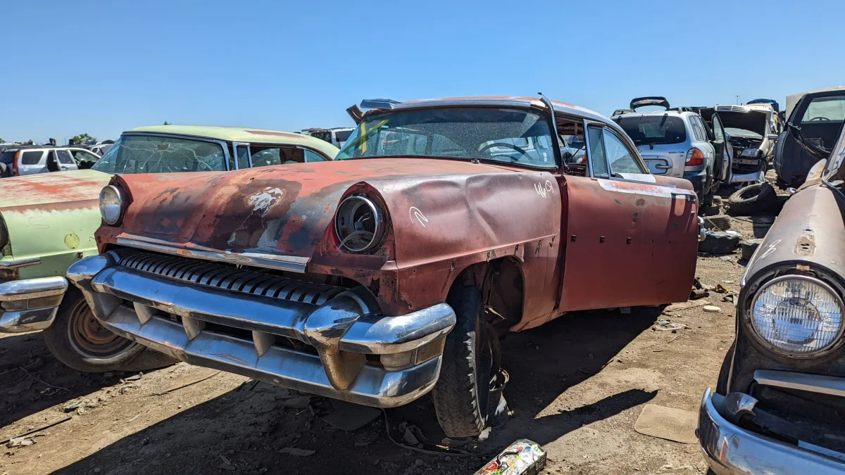 38 - 1955 Mercury Monterey in Colorado junkyard - Photo by Murilee Martin