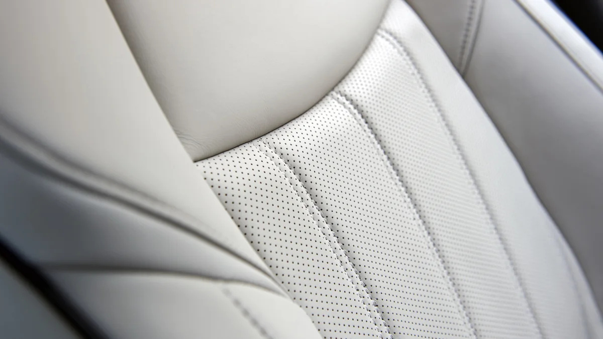 leather seats stitching premium select infiniti q70