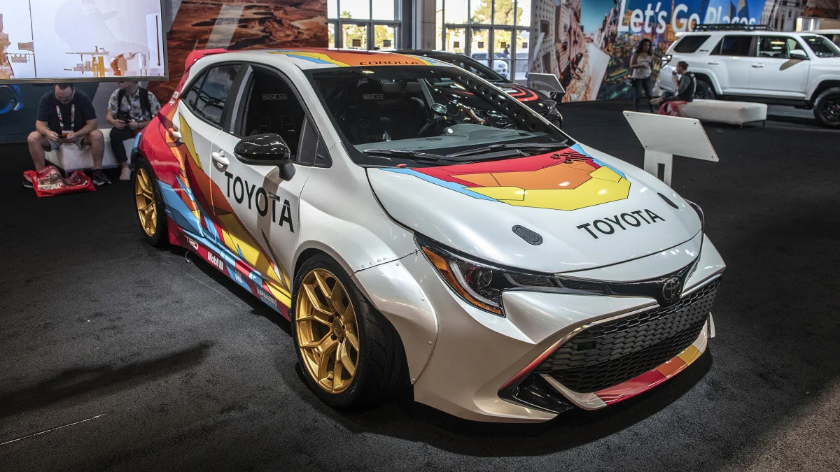 2019 Toyota Corolla Hatchback Customs
