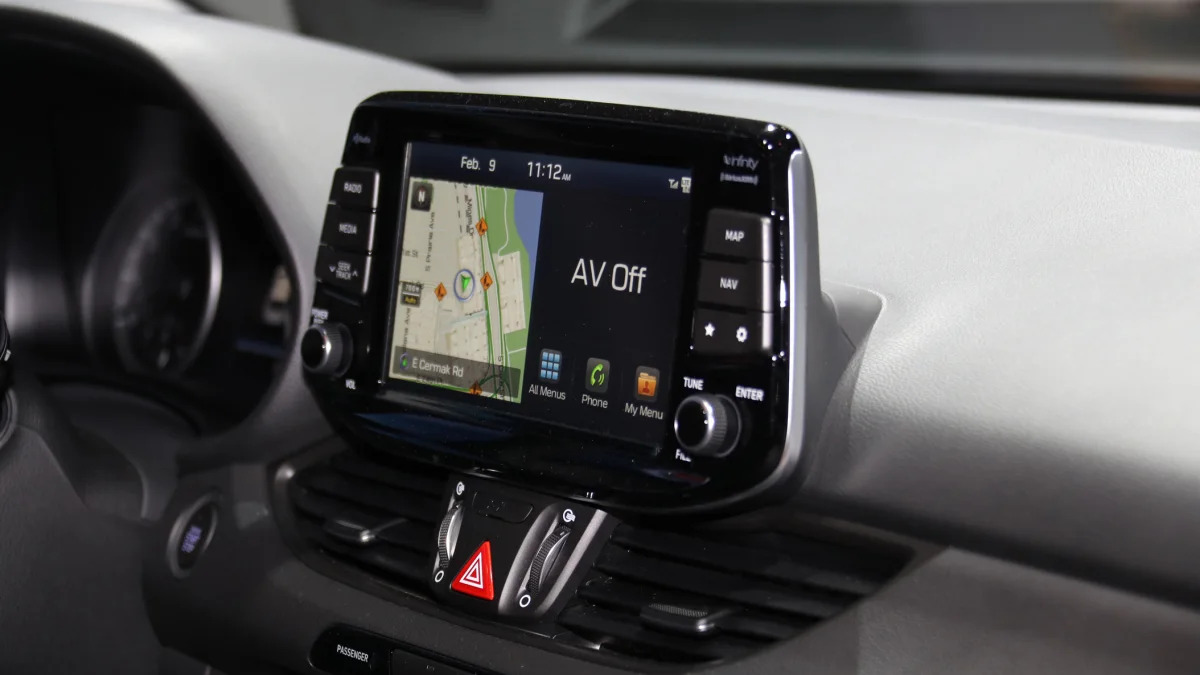 2018 hyundai elantra GT navigation screen