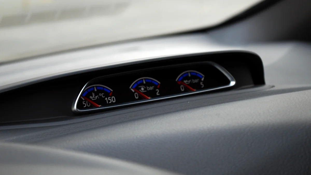 2016 Ford Focus RS auxiliary gauges
