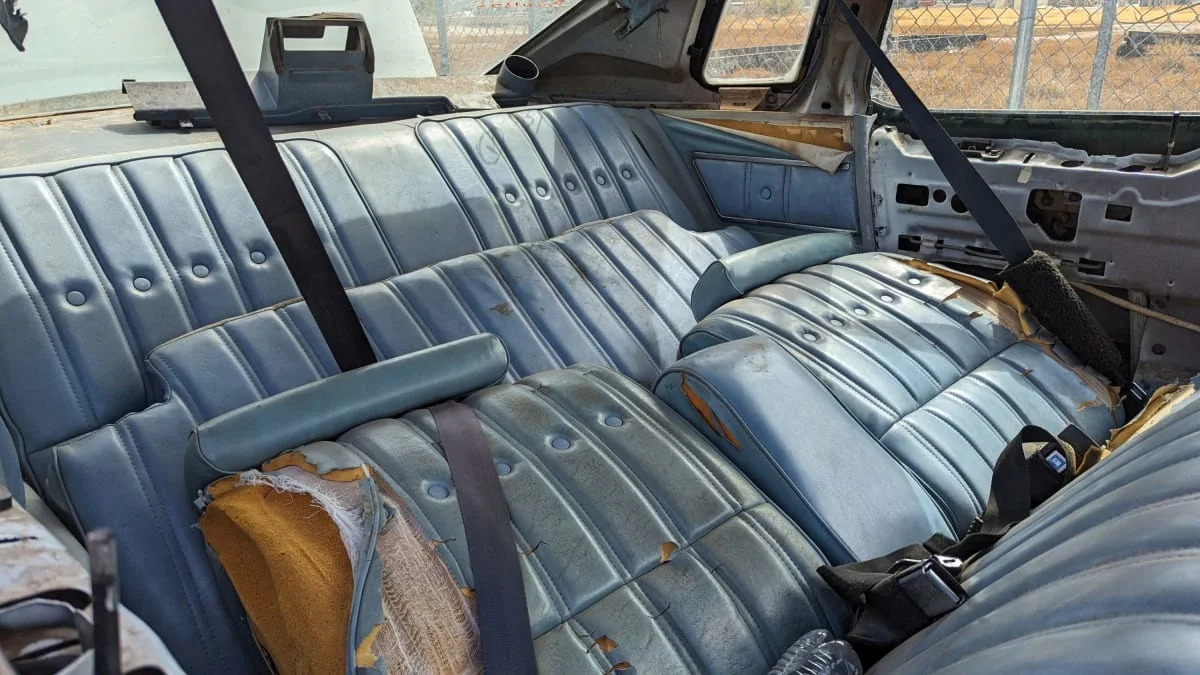 Junkyard Gem: 1977 Chevrolet Chevelle Malibu Classic Coupe 5 Rice Tire