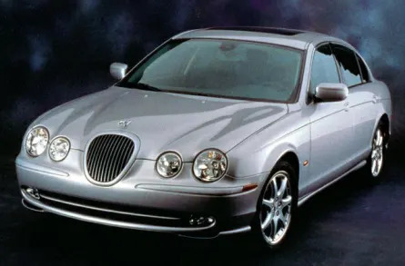 2002 Jaguar S-TYPE 4.0L V8 4dr Sedan