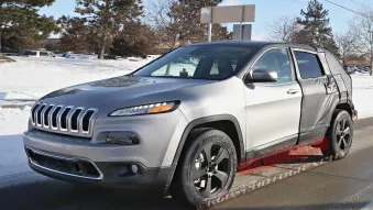 Jeep Cherokee - Stretched Test Mule: Spy Shots