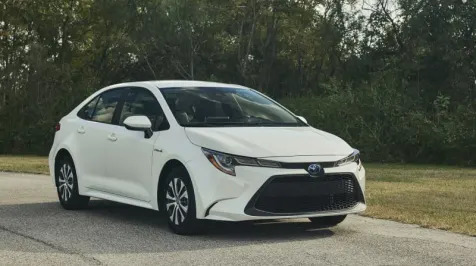 <h6><u>Toyota, Lexus improve hybrid battery warranty on 2020 vehicles</u></h6>