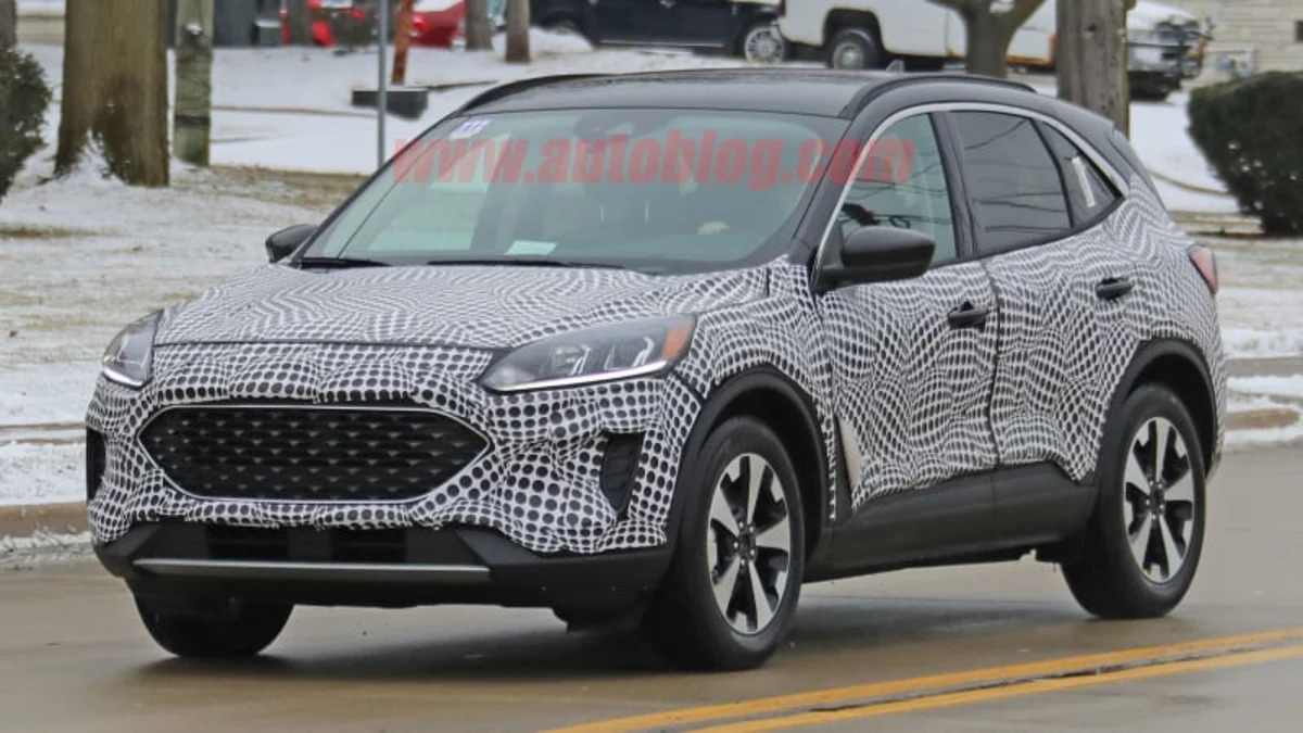 2020 Ford Escape Hybrid spied with interior completely uncovered