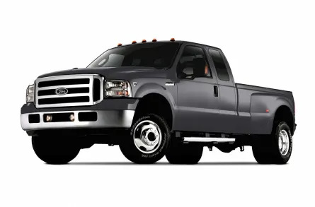 2006 Ford F-350 XLT 4x2 SD Super Cab 8 ft. box 158 in. WB DRW