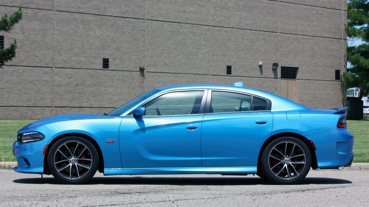 2015 Dodge Charger R/T Scat Pack profile