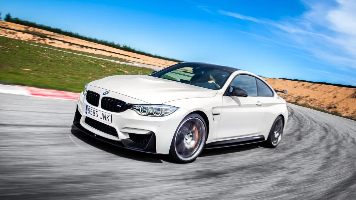 BMW M4 Competition Sport driving