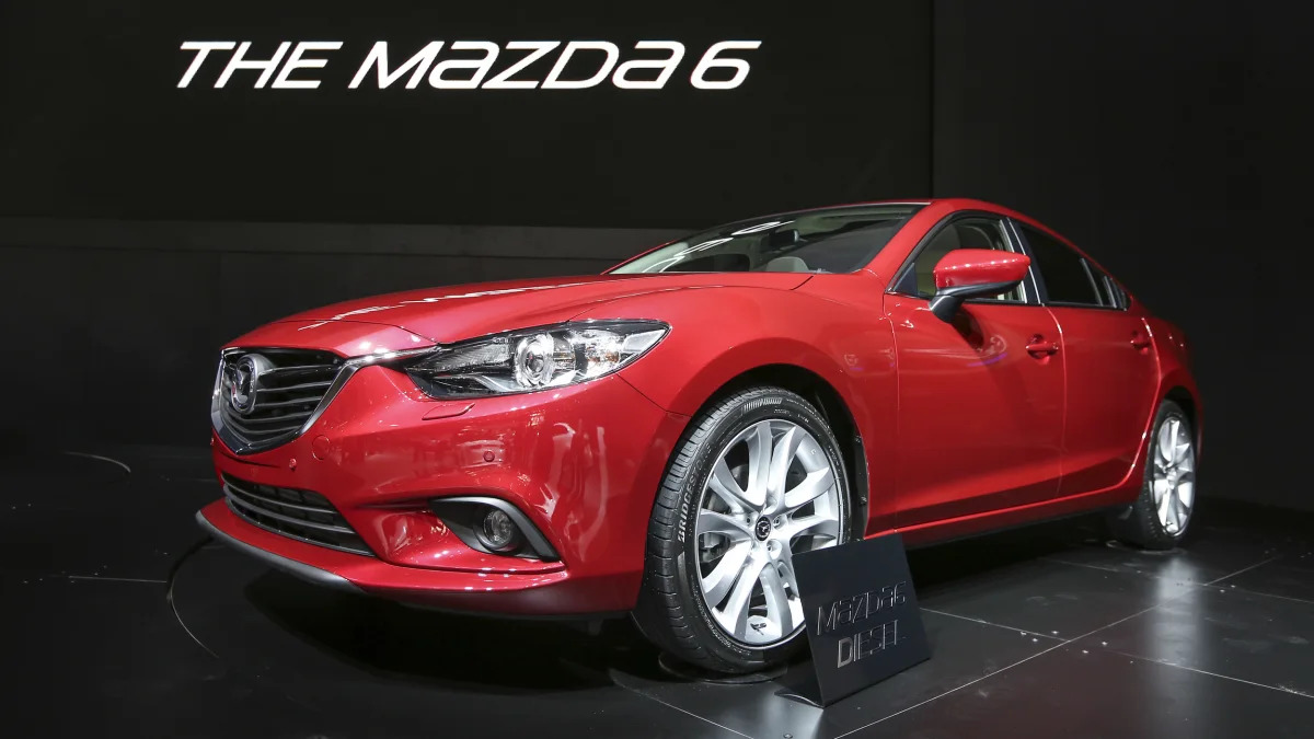 Mazda Mazda6 in red