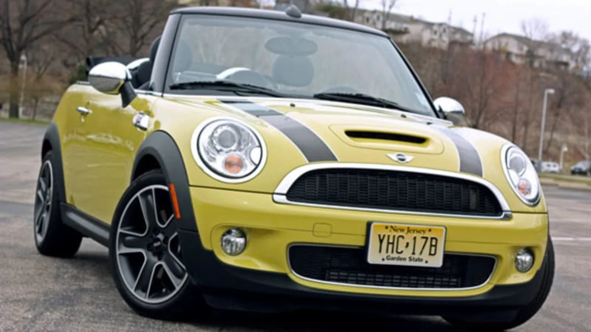 Review: 2009 Mini Cooper S Convertible adds open-air fun for a price