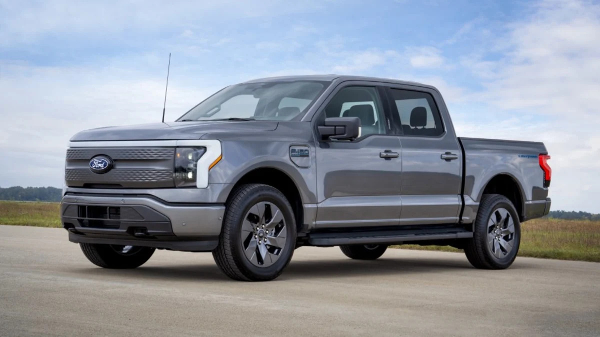 2024 Ford F-150 Lightning prices come down again, from $2,000 to $5,500