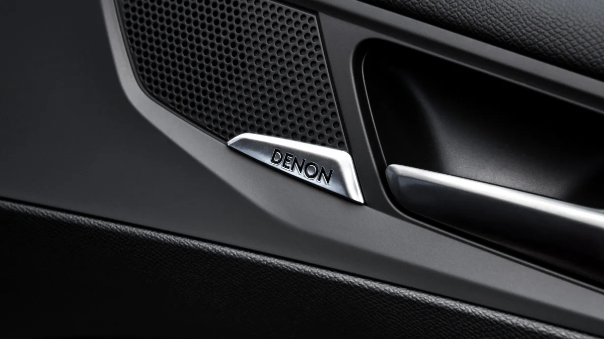 Peugeot 308 GTi Denon speaker