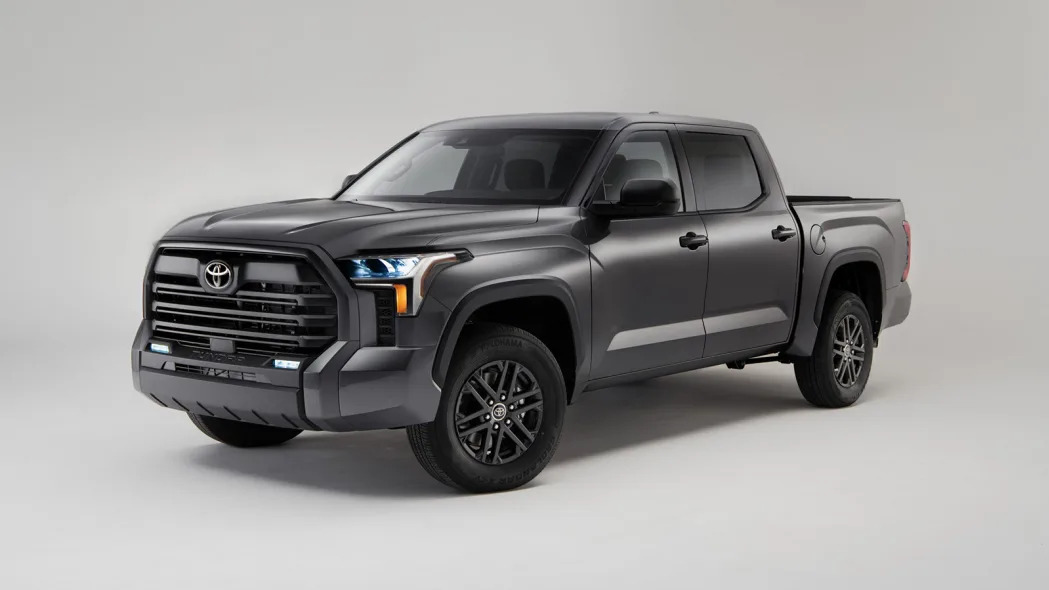 2023 Toyota Tundra SX Package