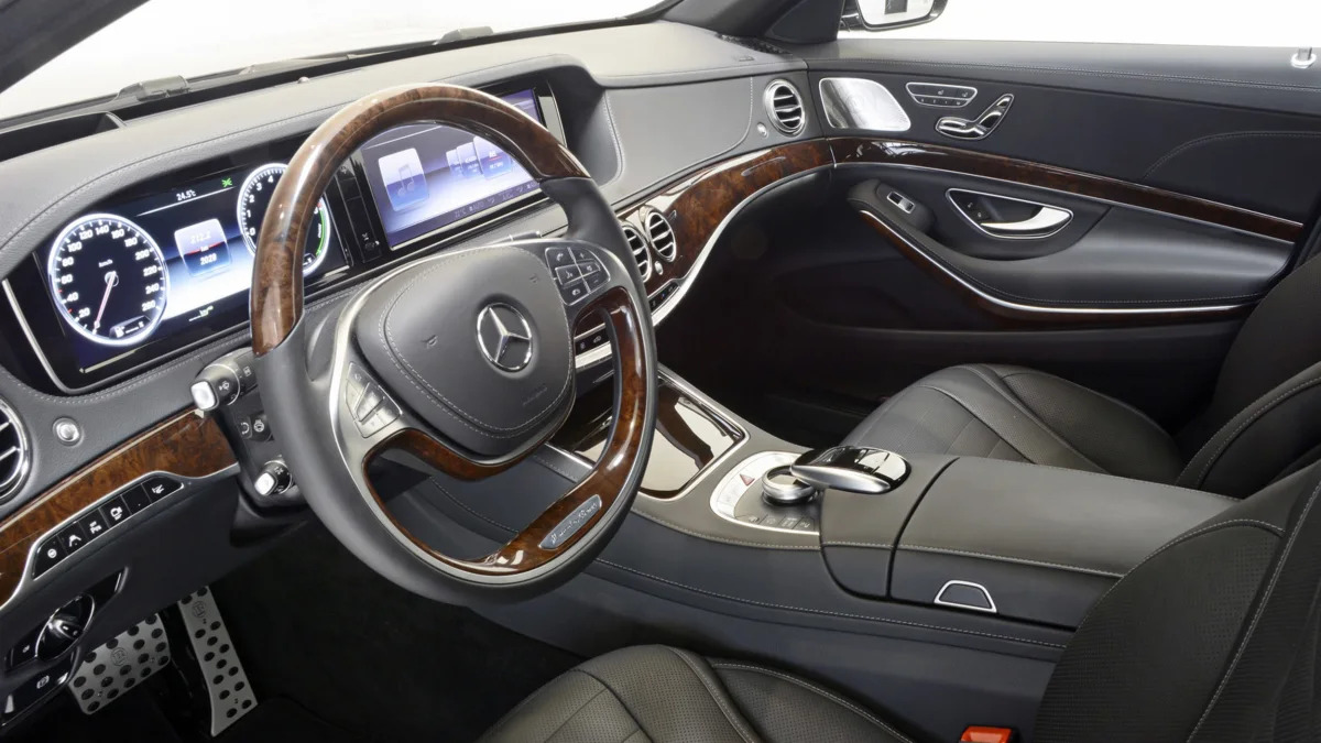 Brabus PowerXtra B50 Hybrid interior dashboard steering wheel