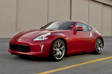 2014 Nissan 370Z Touring 2dr Coupe