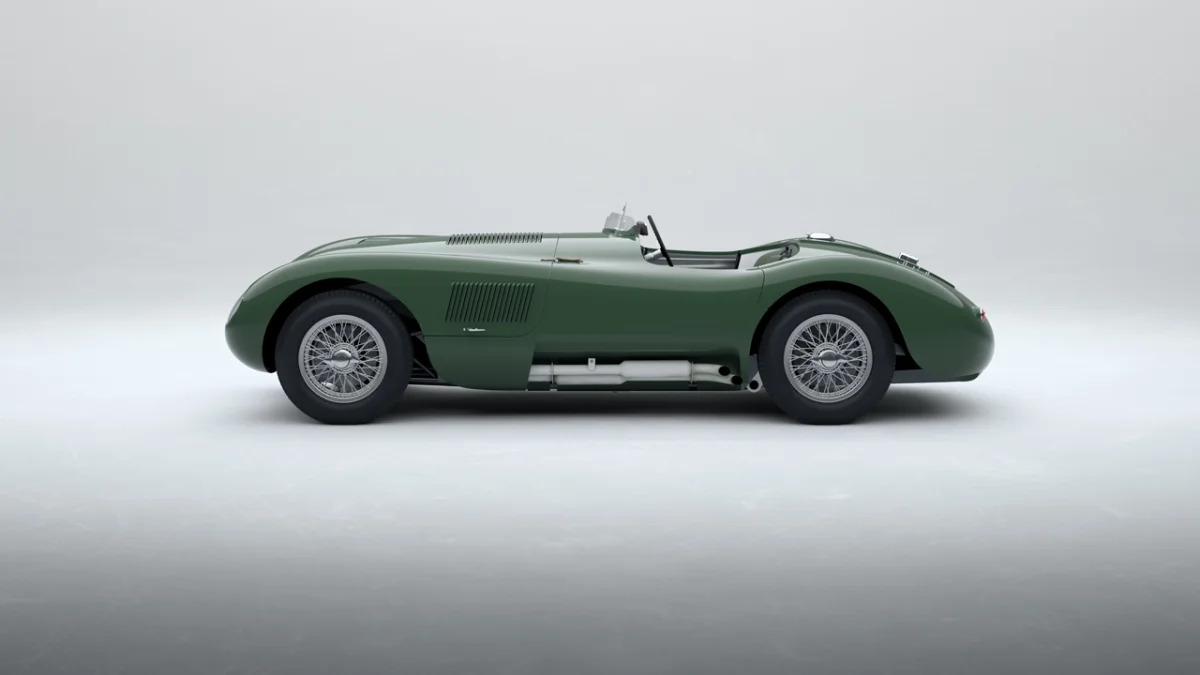 Jaguar Classic C-type_Suede Green_02