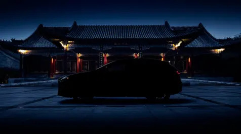 <h6><u>More 2022 Lexus NX teaser photos show the SUV moving upscale</u></h6>