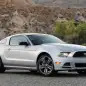 2013 Ford Mustang V6 front 3/4 view