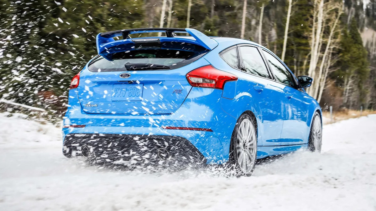 2016 ford focus rs rear 2