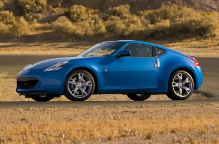2010 Nissan 370Z Touring 2dr Coupe