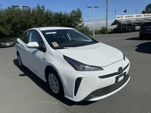2022 Toyota Prius L Eco