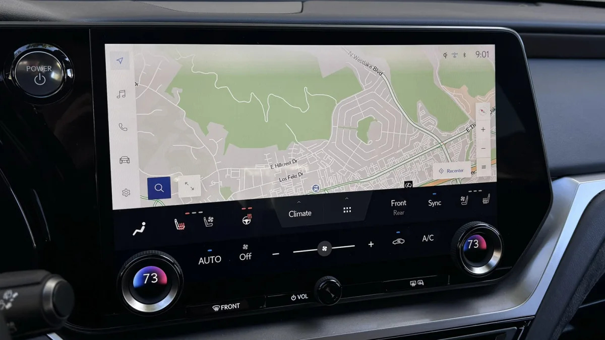2024 Lexus TX 550h+ touchscreen map