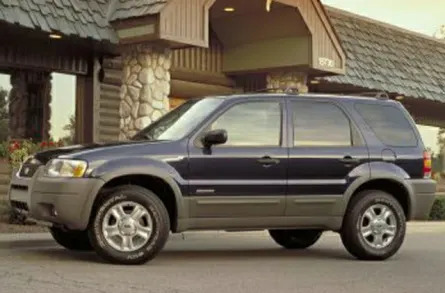 2002 Ford Escape XLS Value 4dr Front-Wheel Drive