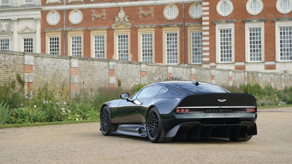 Aston Martin Victor