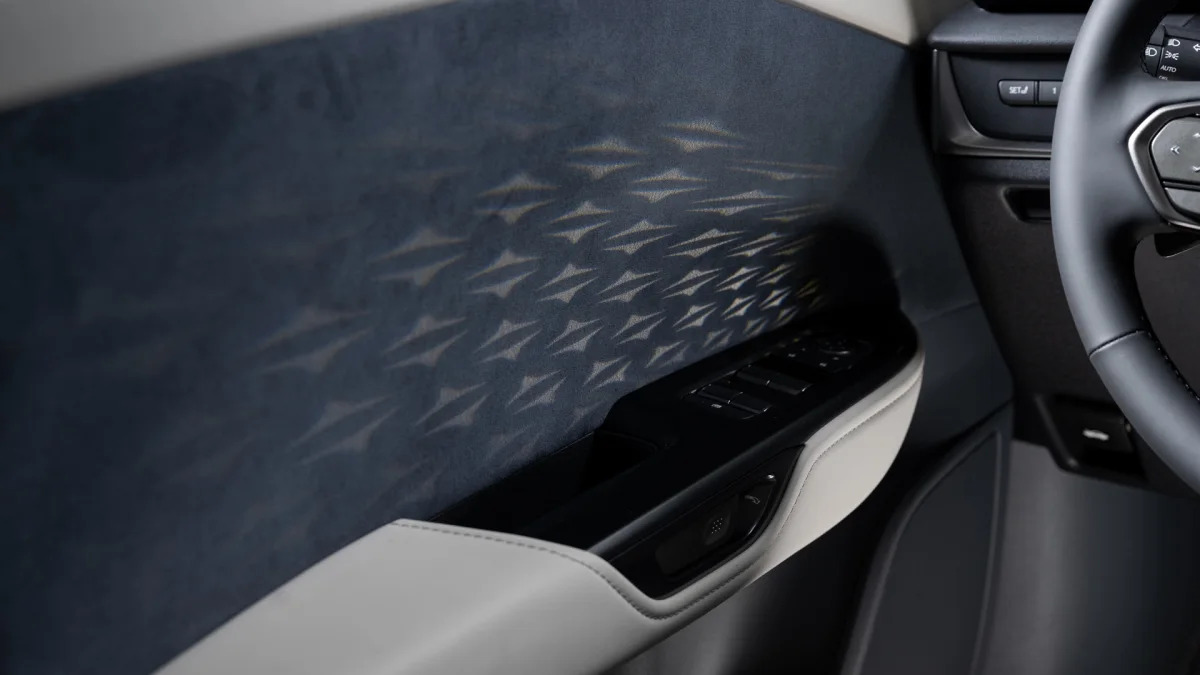 Lexus RZ 450e projection interior accents