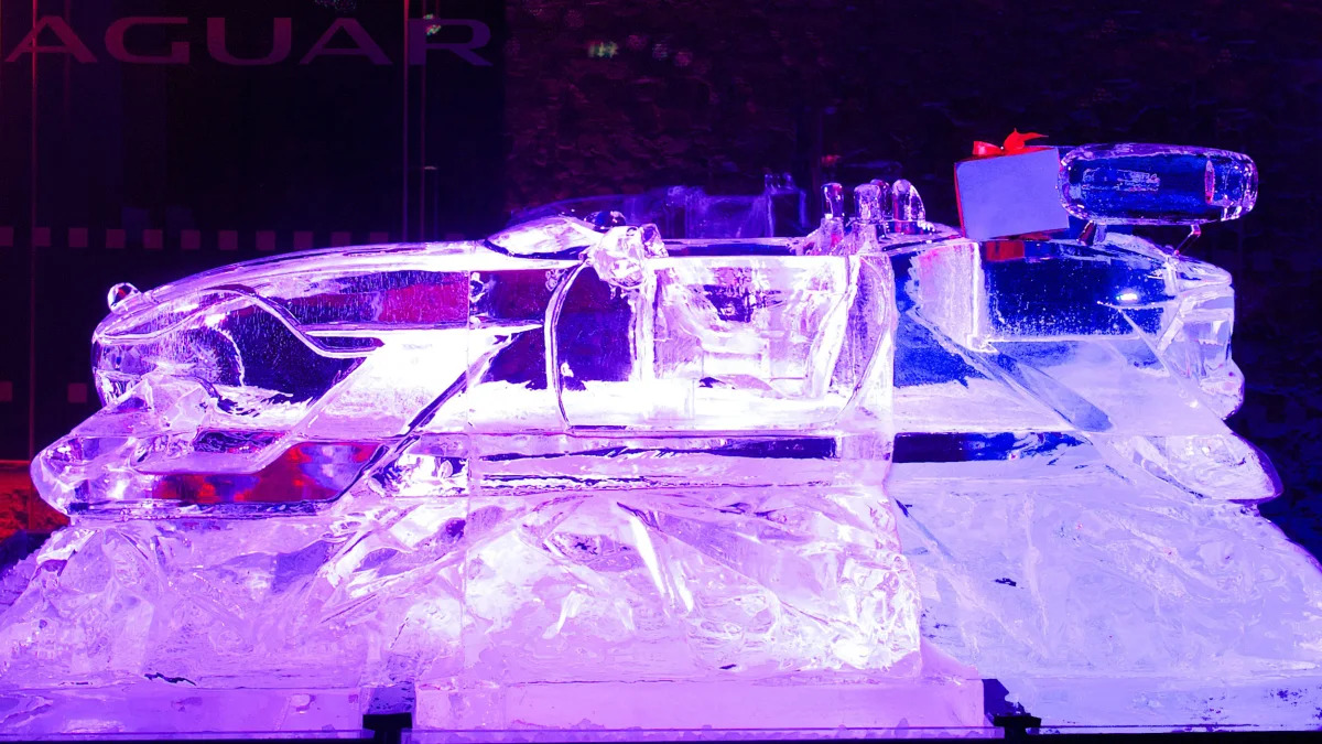 Jaguar F-Sleigh ice sculpture