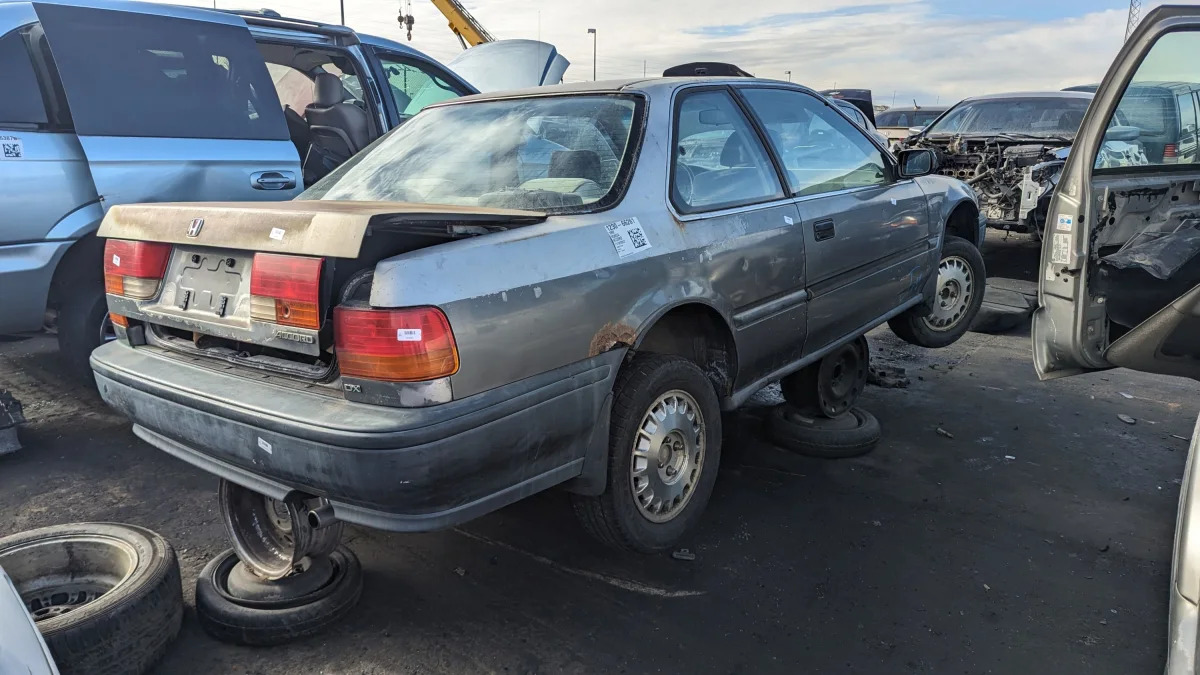 40 - 1992 Honda Accord in Colorado junkyard - photo by Murilee Martin