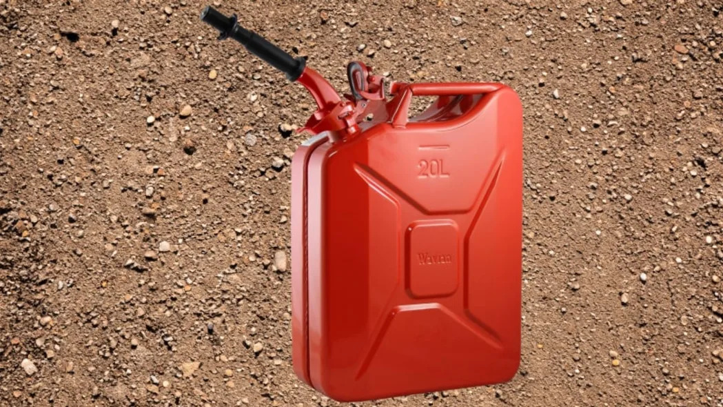 Wavian USA JC0020RVS Red Authentic NATO Jerry Fuel Can