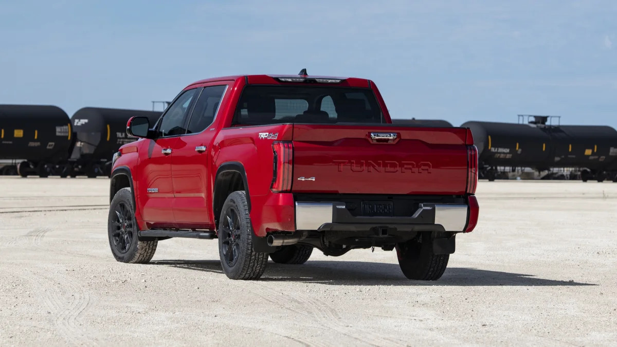 2022 Toyota Tundra Limited TRD Off-Road-18