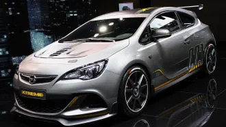 Opel Performance Center takes Astra to the Extreme [w/video] - Autoblog