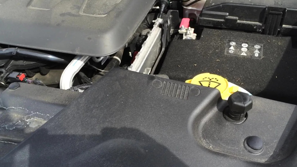2014 Jeep Cherokee Easter Egg Under The Hood | Autoblog Short Cuts