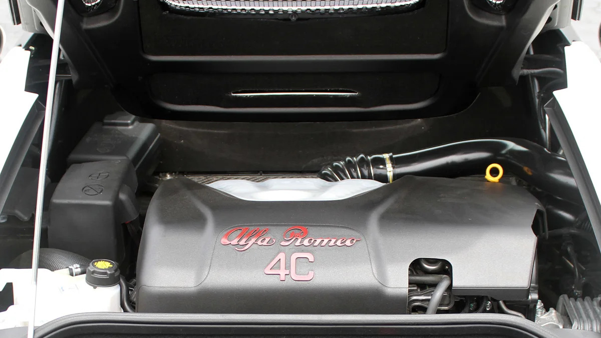 2015 Alfa Romeo 4C Spider engine