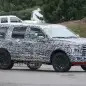 2018 Ford Expedition spied front 3/4