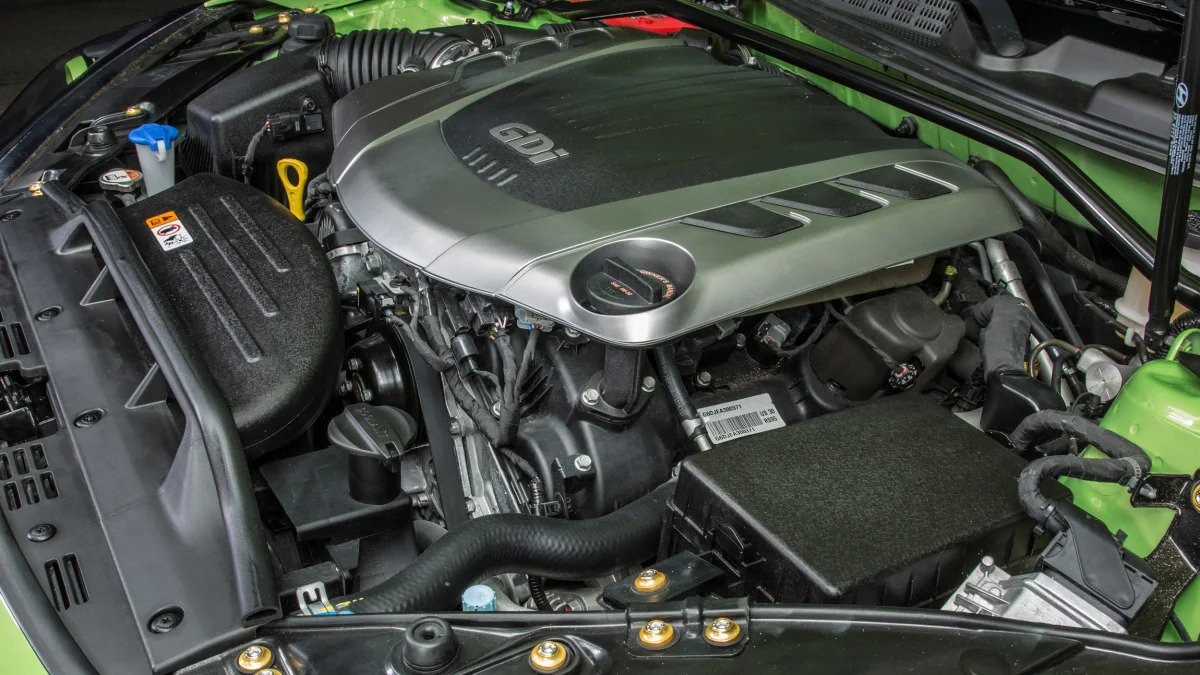 Hyundai Genesis Coupe TJIN Edition engine