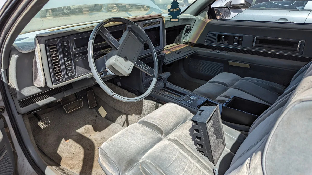 17 - 1986 Buick Riviera in Arizona junkyard - photo by Murilee Martin