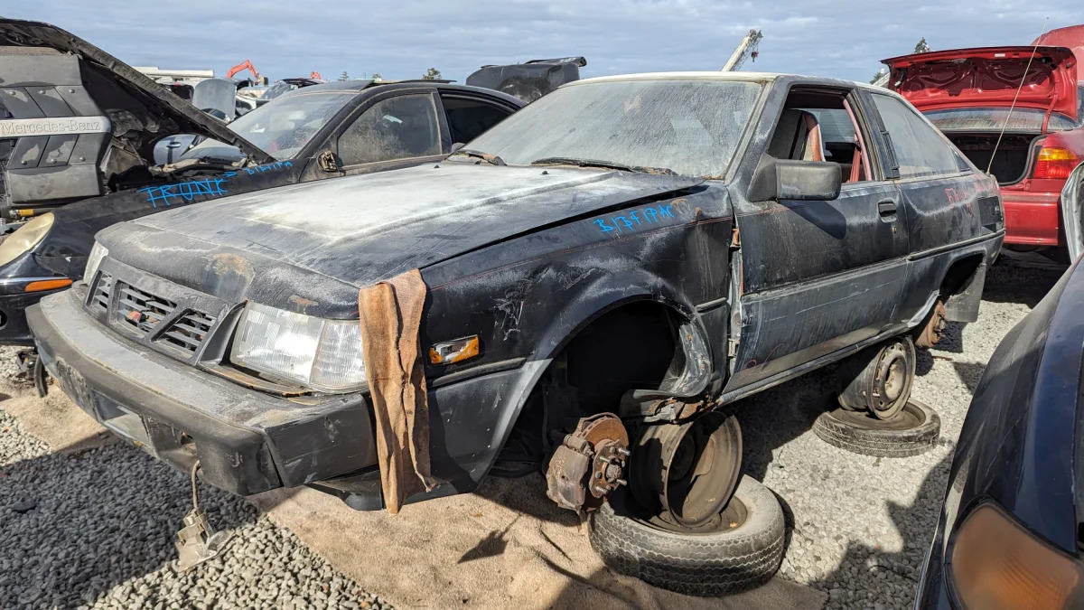 99 - 1986 Mitsubishi Cordia in California junkyard - photo by Murilee Martin