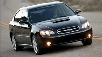 Subaru Legacy Pictures