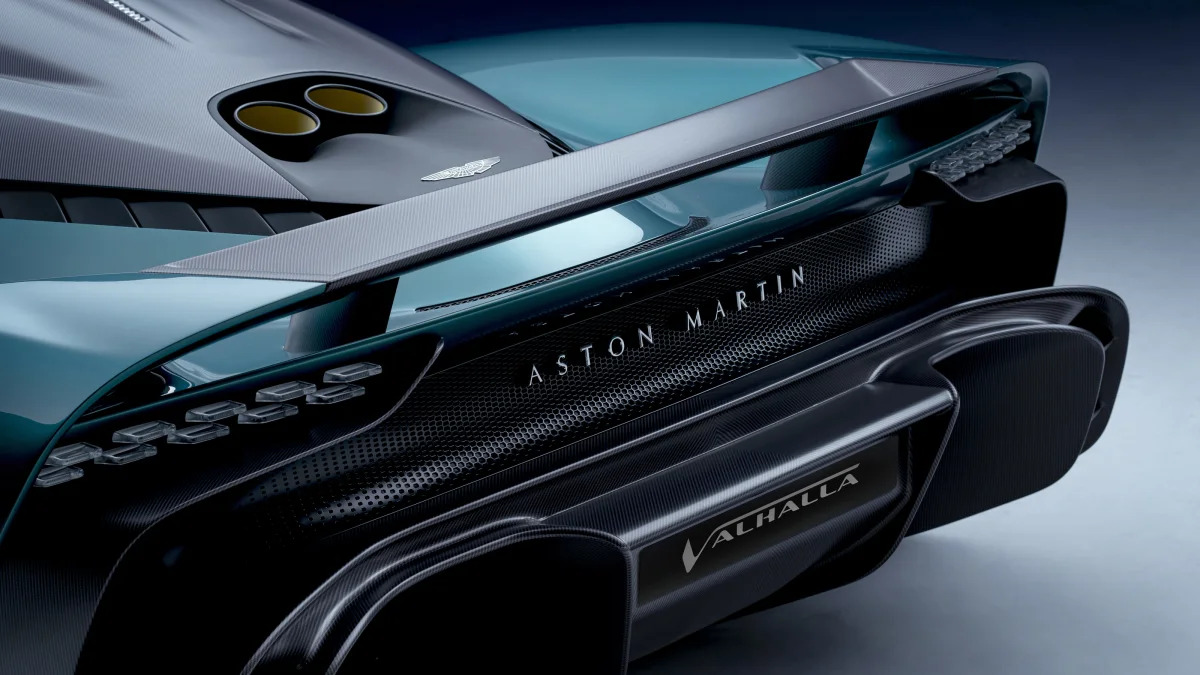 Aston Martin Valhalla_06