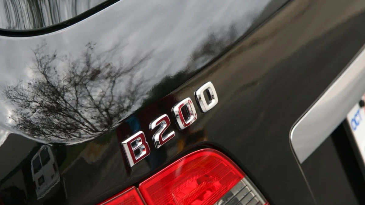 Mercedes-Benz B200