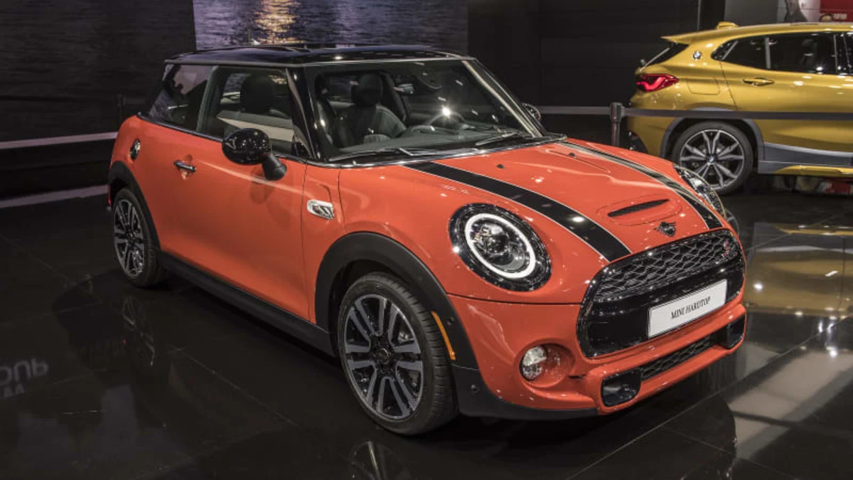 2019 Mini Cooper gets updated, becomes even more British