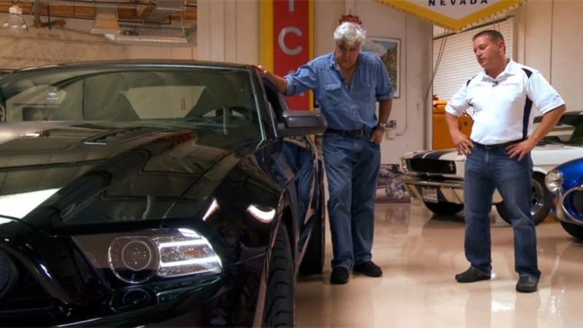 Ford Mustang Boss 302 checks into Jay Leno's Garage