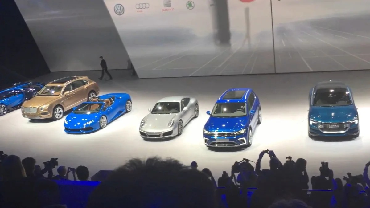 VW Group Night Finale | Frankfurt Motor Show | Autoblog Short Cuts